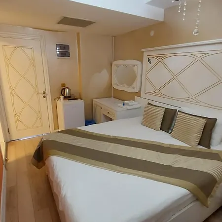 Hotel Aksu Aliaga